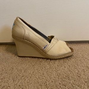 Toms Wedge Heels